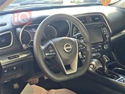 نيسان ماكسيما